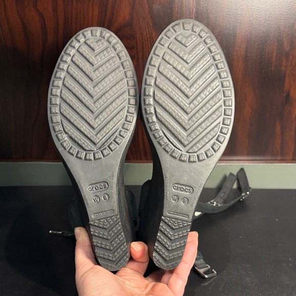CROCS Black Wedge Sandals - Picture 4 of 6